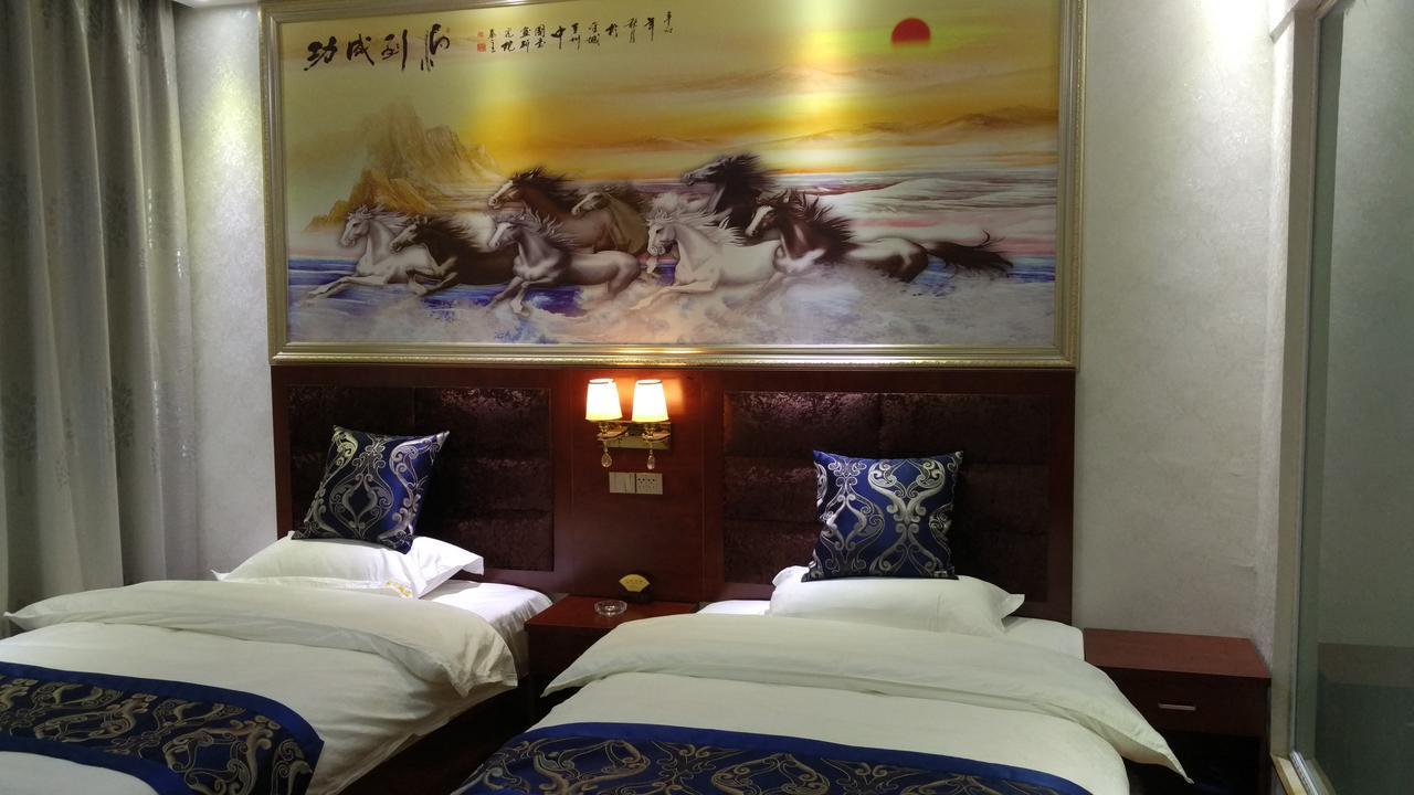 Hanggong Holiday Hotel Kunming Kültér fotó